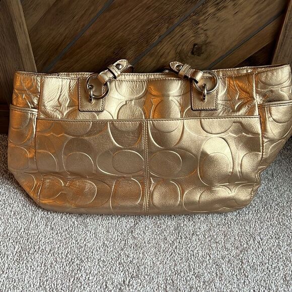 Vintage COACH Authentic Metallic Gold Embossed Purse / Bag - Picture 7 of 15